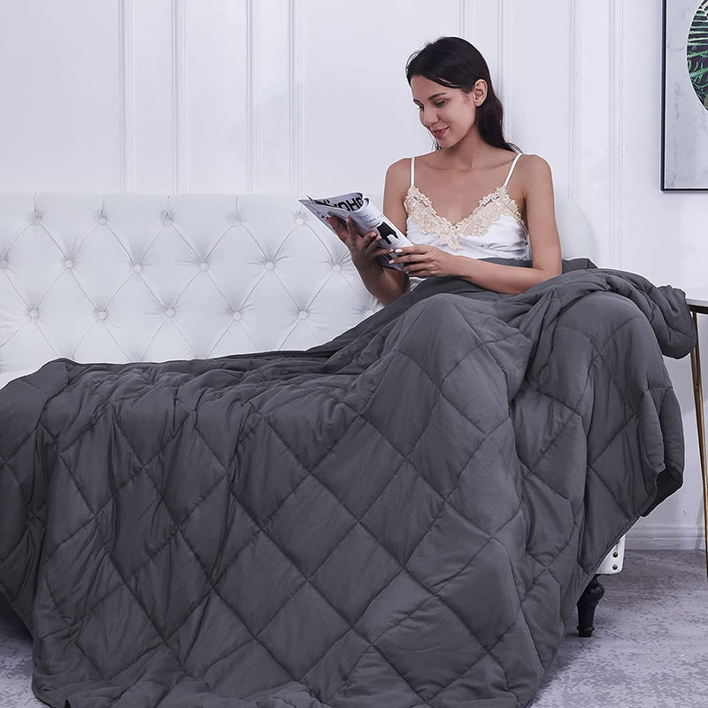 Weighted Blanket With Leak-Proof Glass Beads