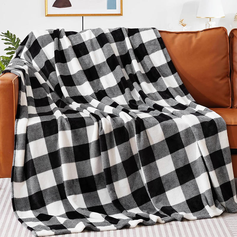 Plaid Lightweight Double Flannel Blanket